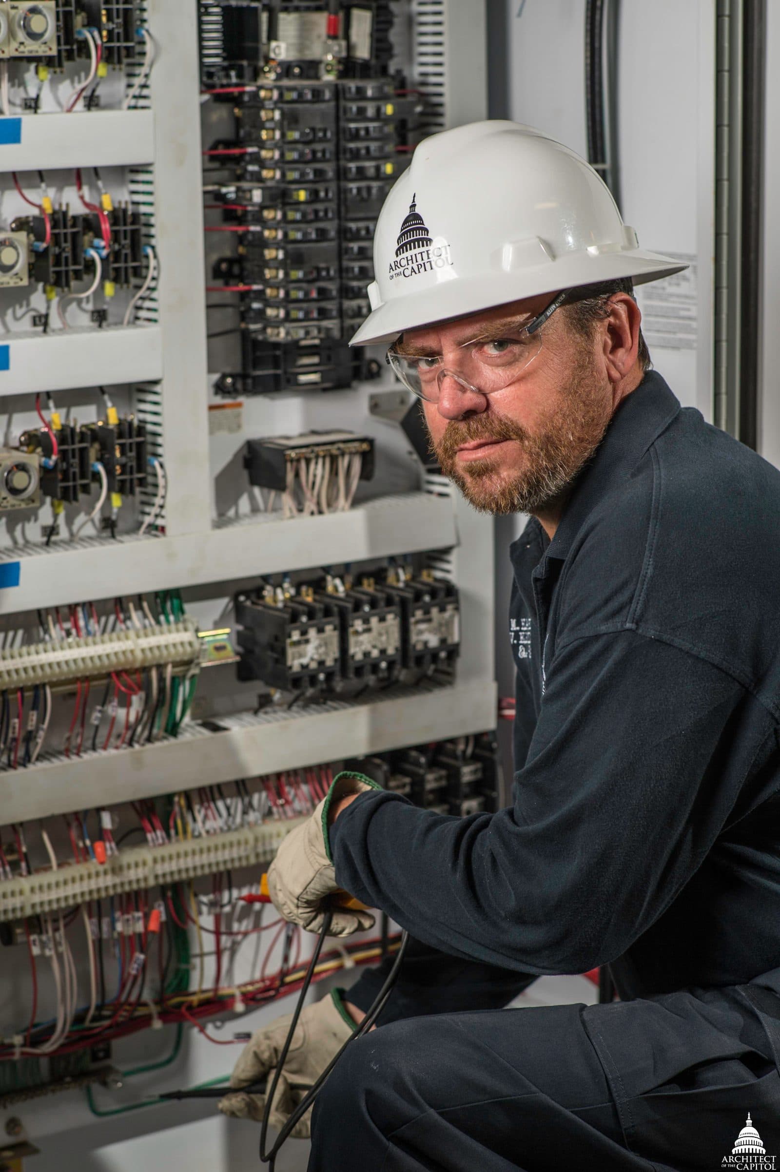 Revisión de cuadro eléctrico para normativa